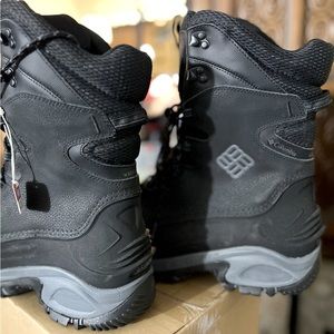 Columbia waterproof men’s size 14 boots